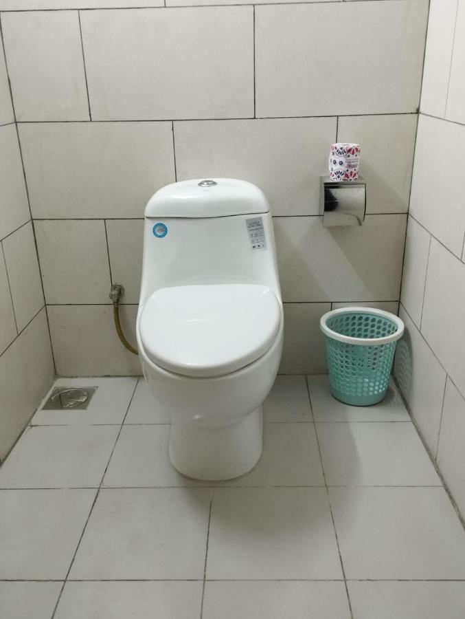 White Park Hotel & Suites Chittagong Ngoại thất bức ảnh